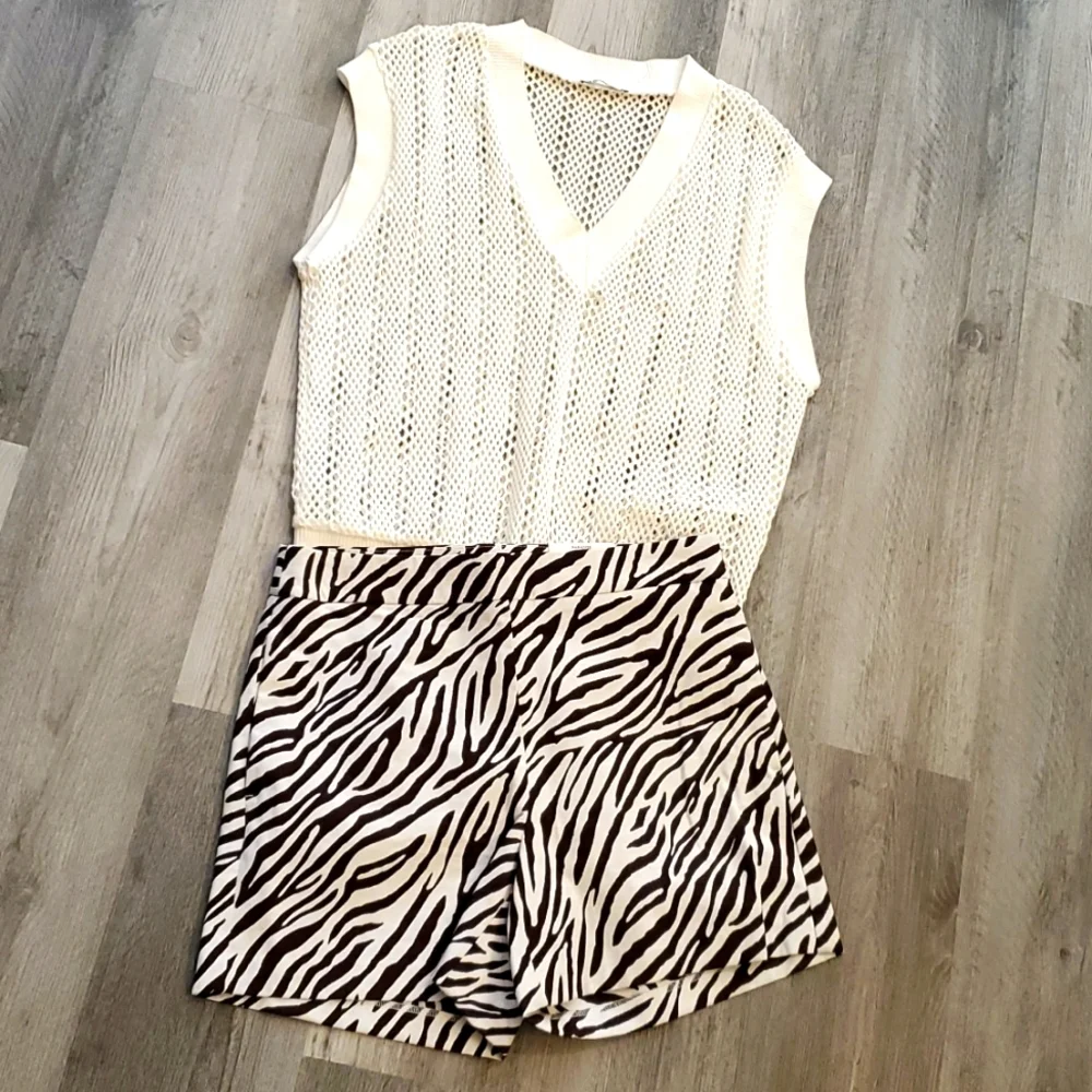 Zara White Crochet Vest size Medium - Picture 6 of 10